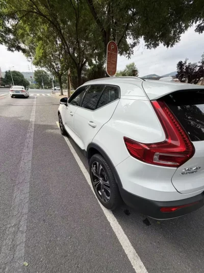Volvo XC40