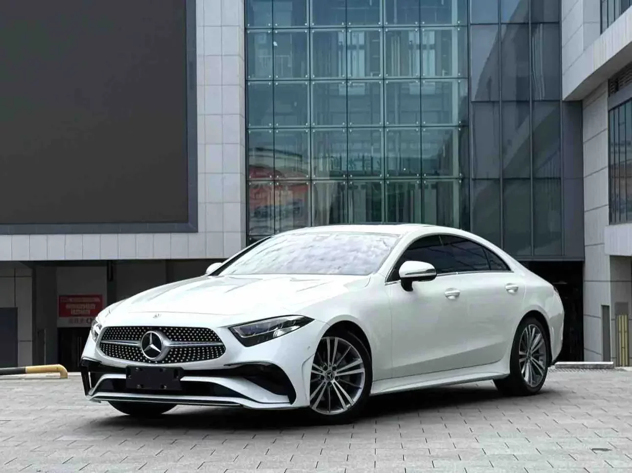 Mercedes-Benz CLS