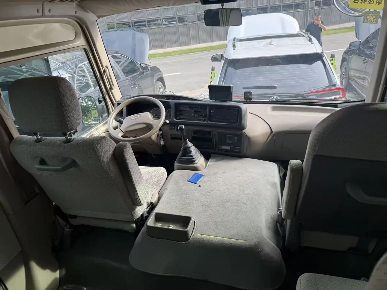 Toyota Costa