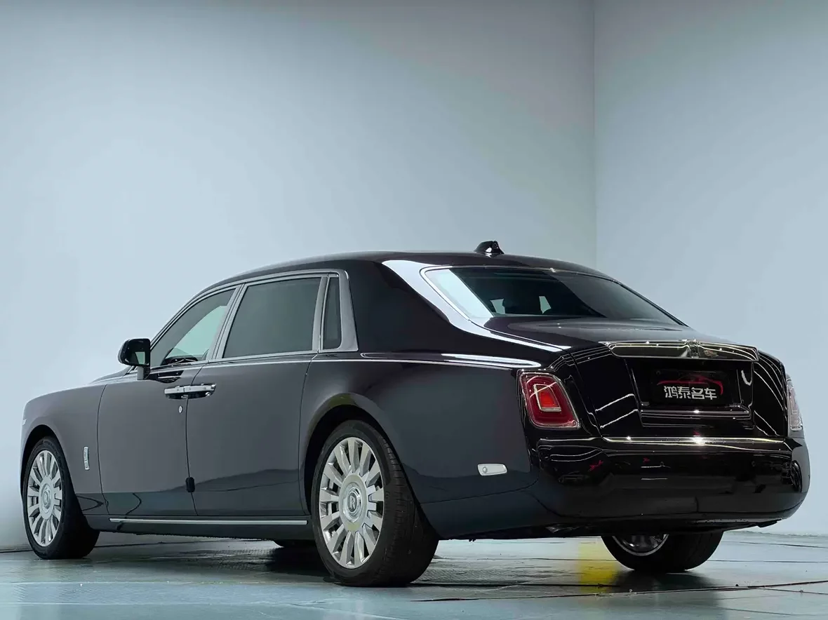 Rolls Royce Phantom
