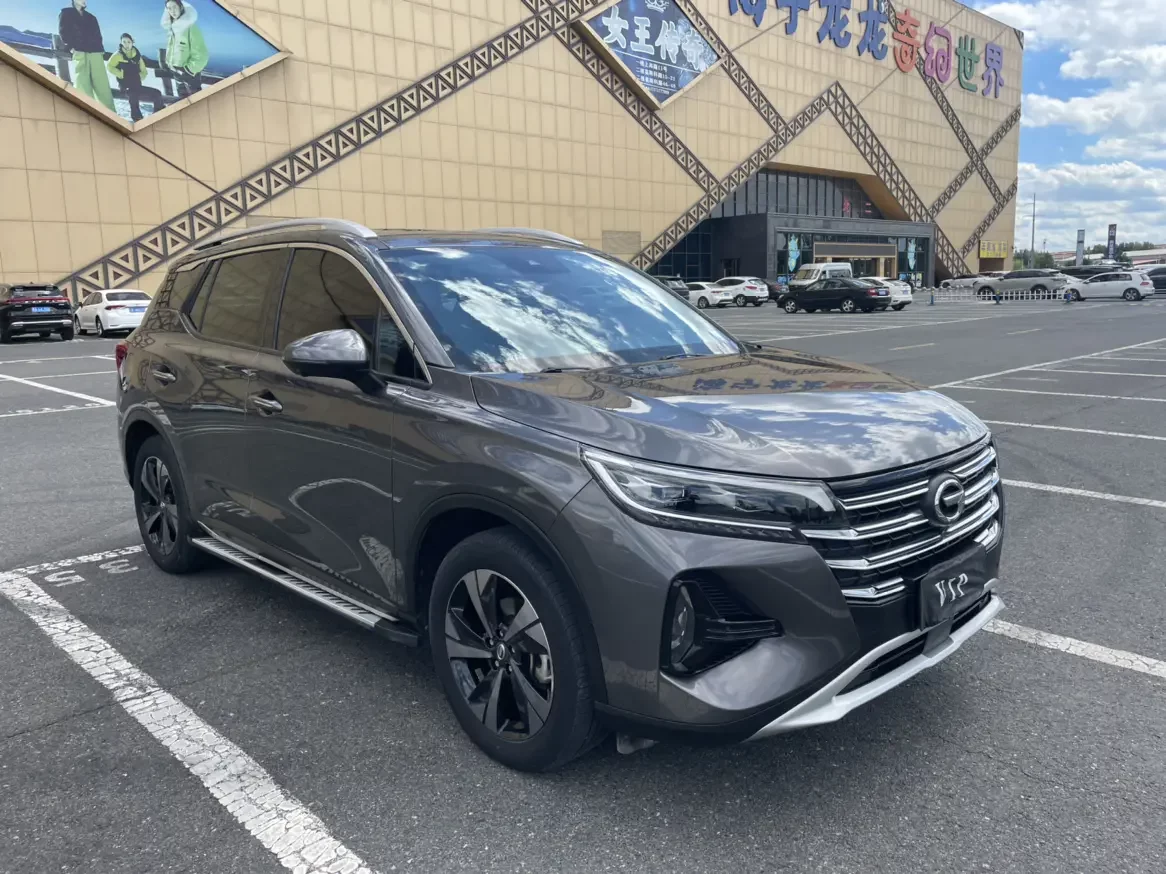 GAC Trumpchi GS4