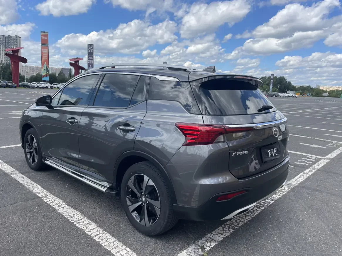 GAC Trumpchi GS4