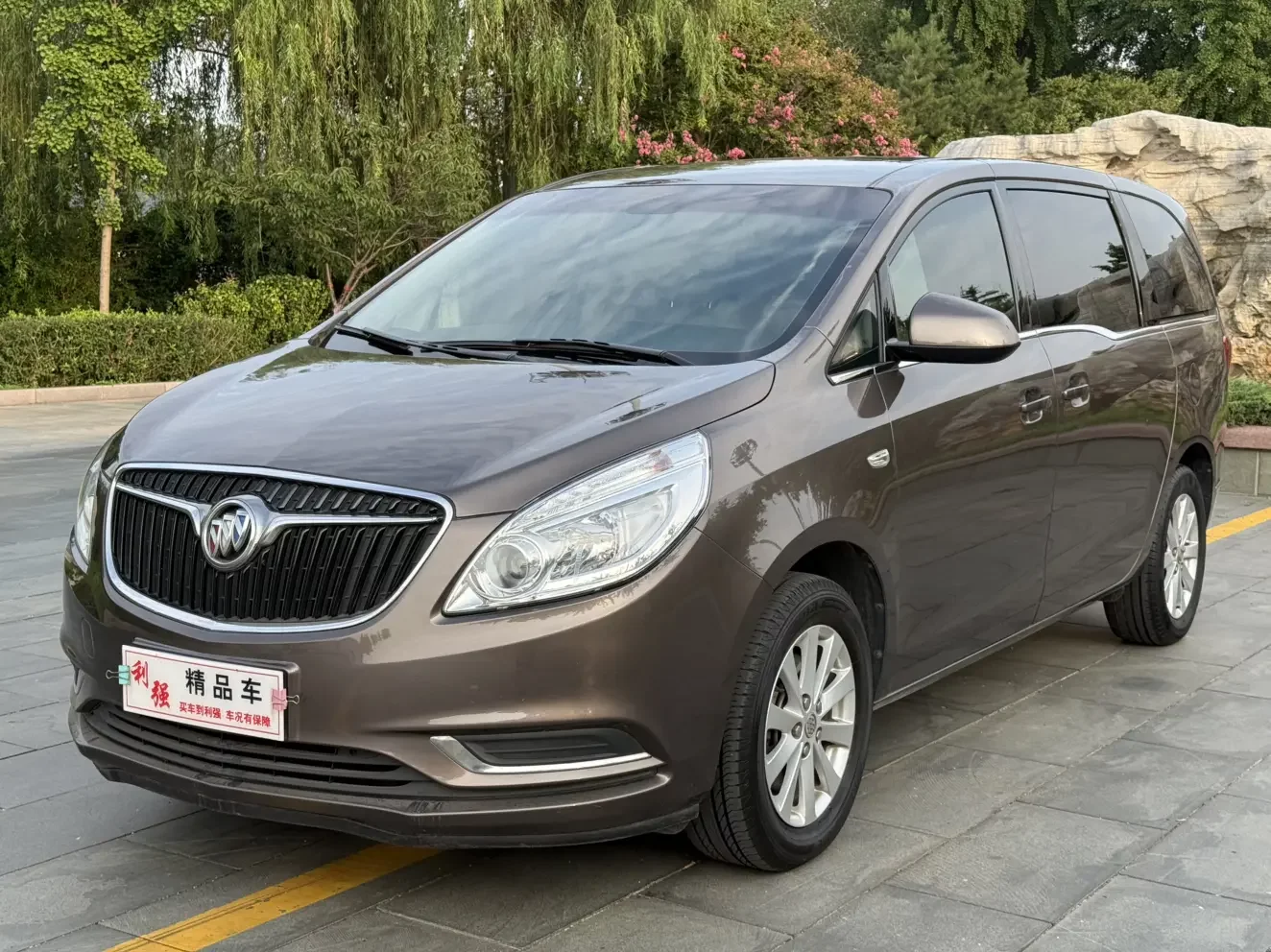 Buick GL8