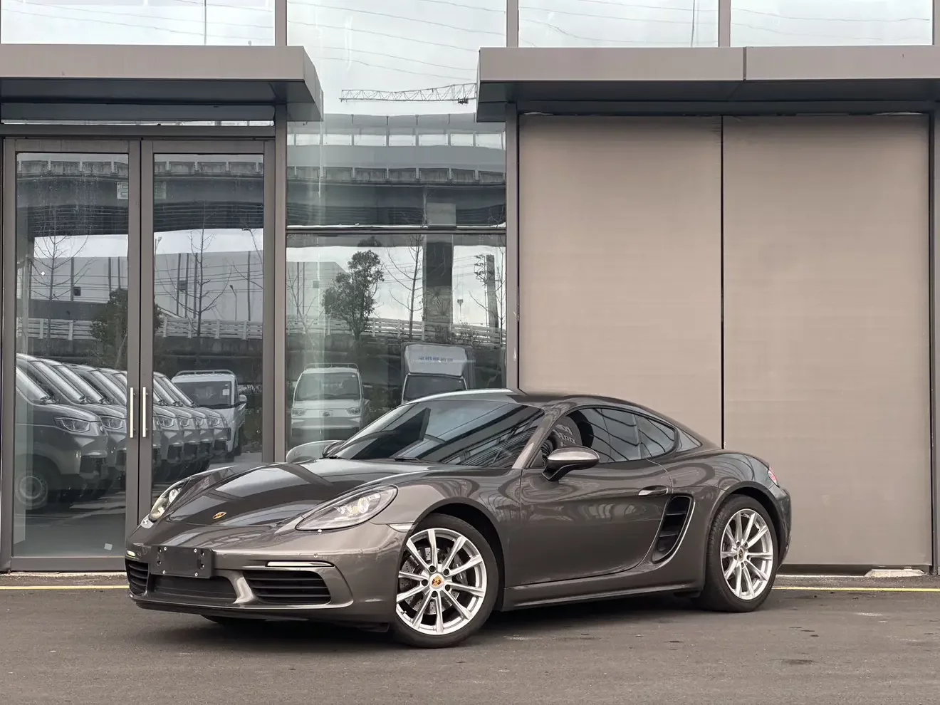Porsche 718