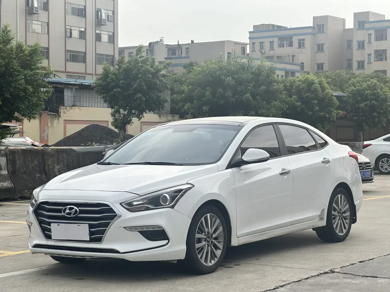 Hyundai Mistra