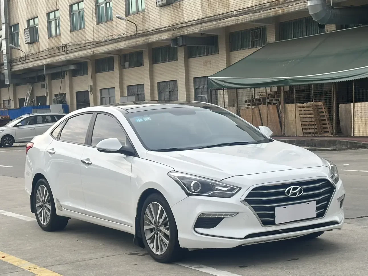 Hyundai Mistra