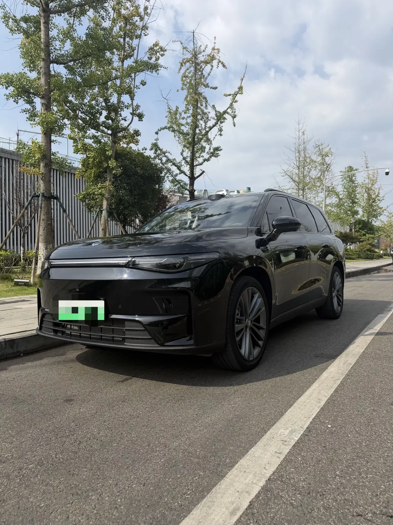 Leapmotor C16