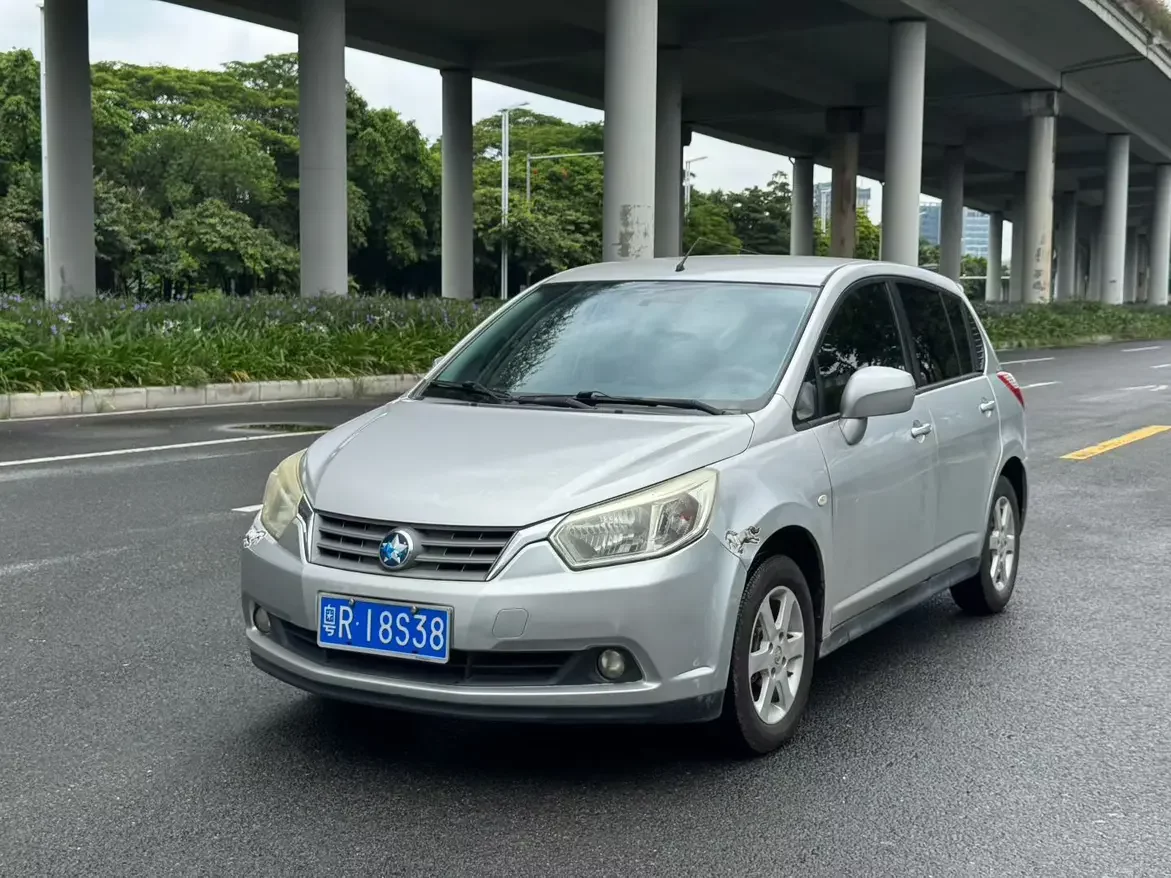 Venucia R50