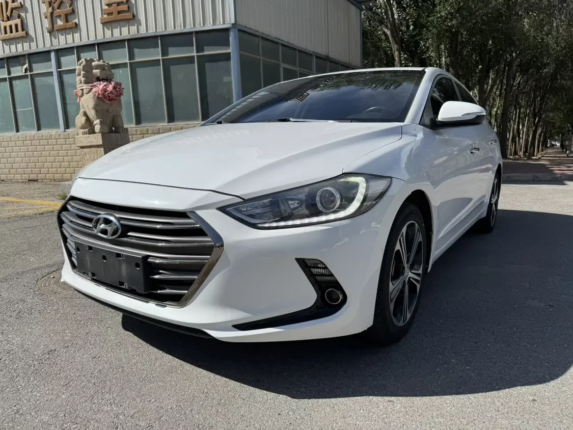 Hyundai lead