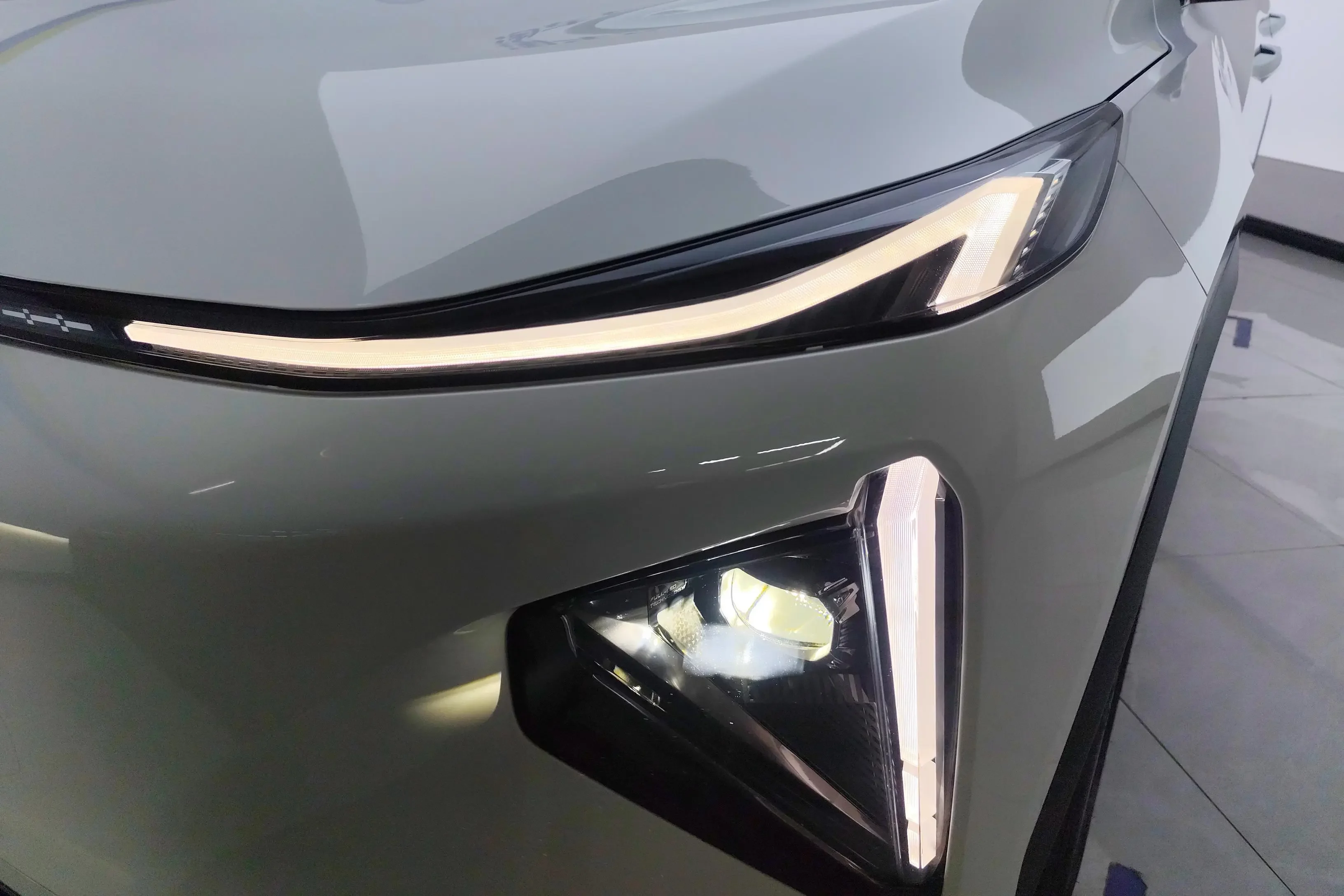 Geely Galaxy L7