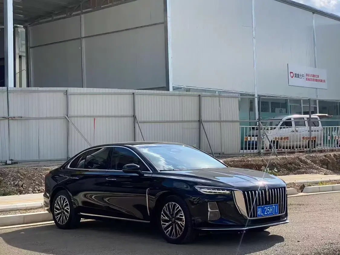 Hongqi H5