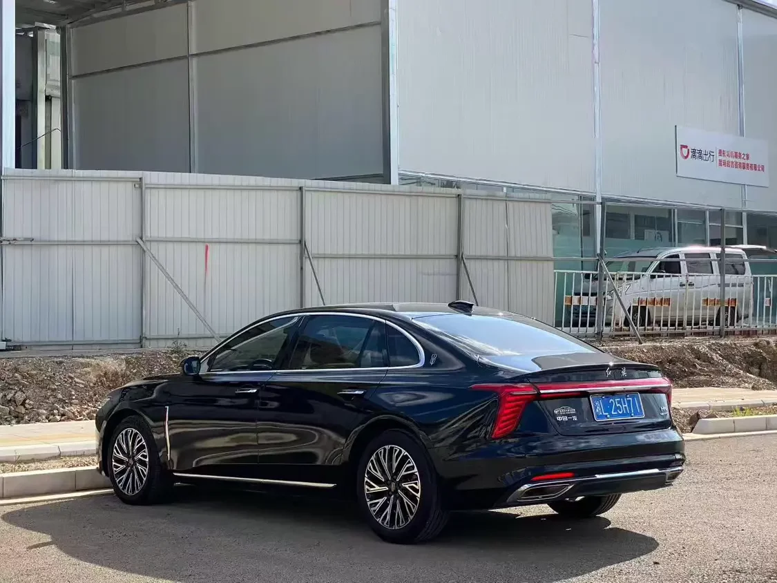 Hongqi H5