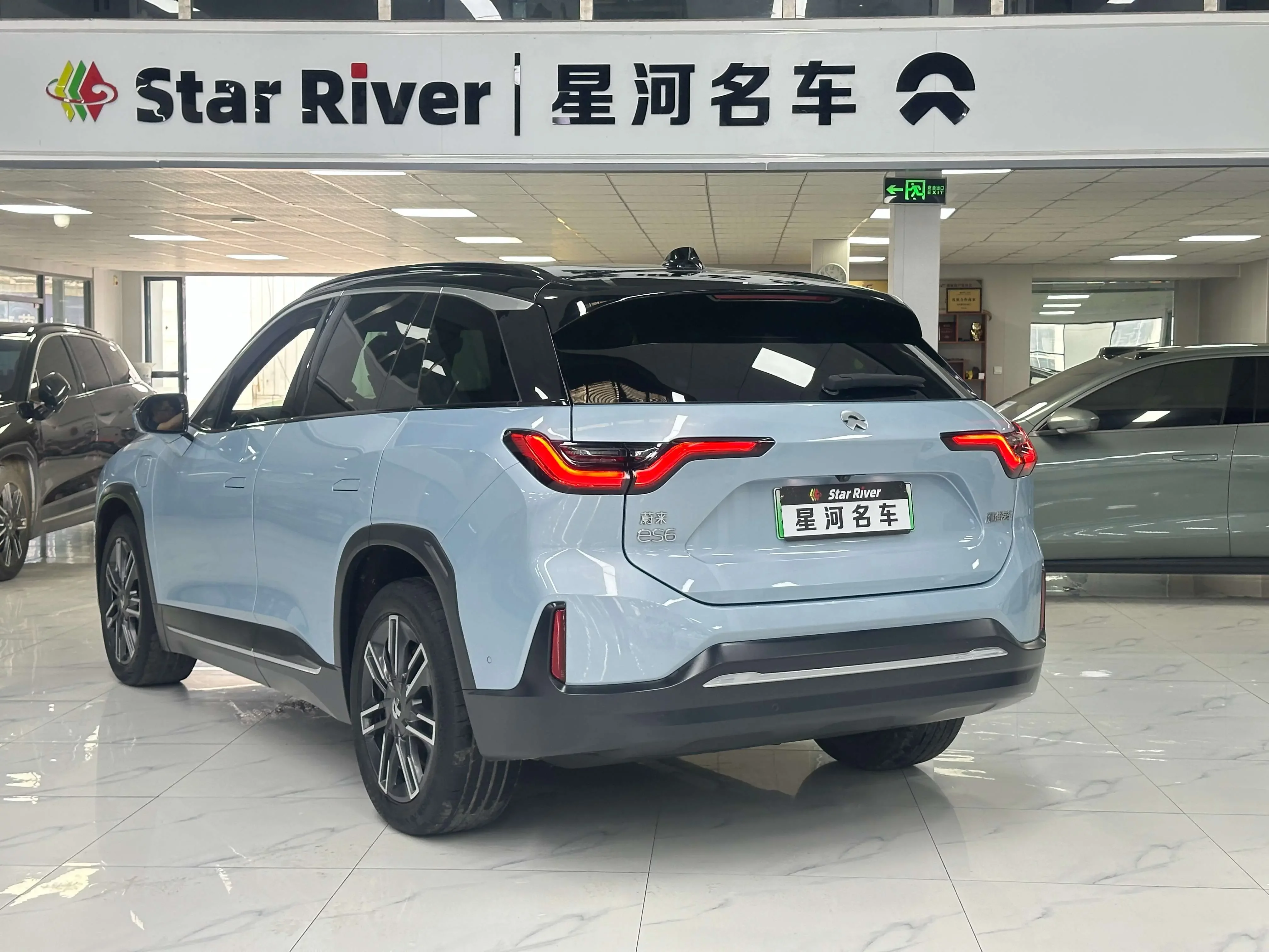 NIO ES6