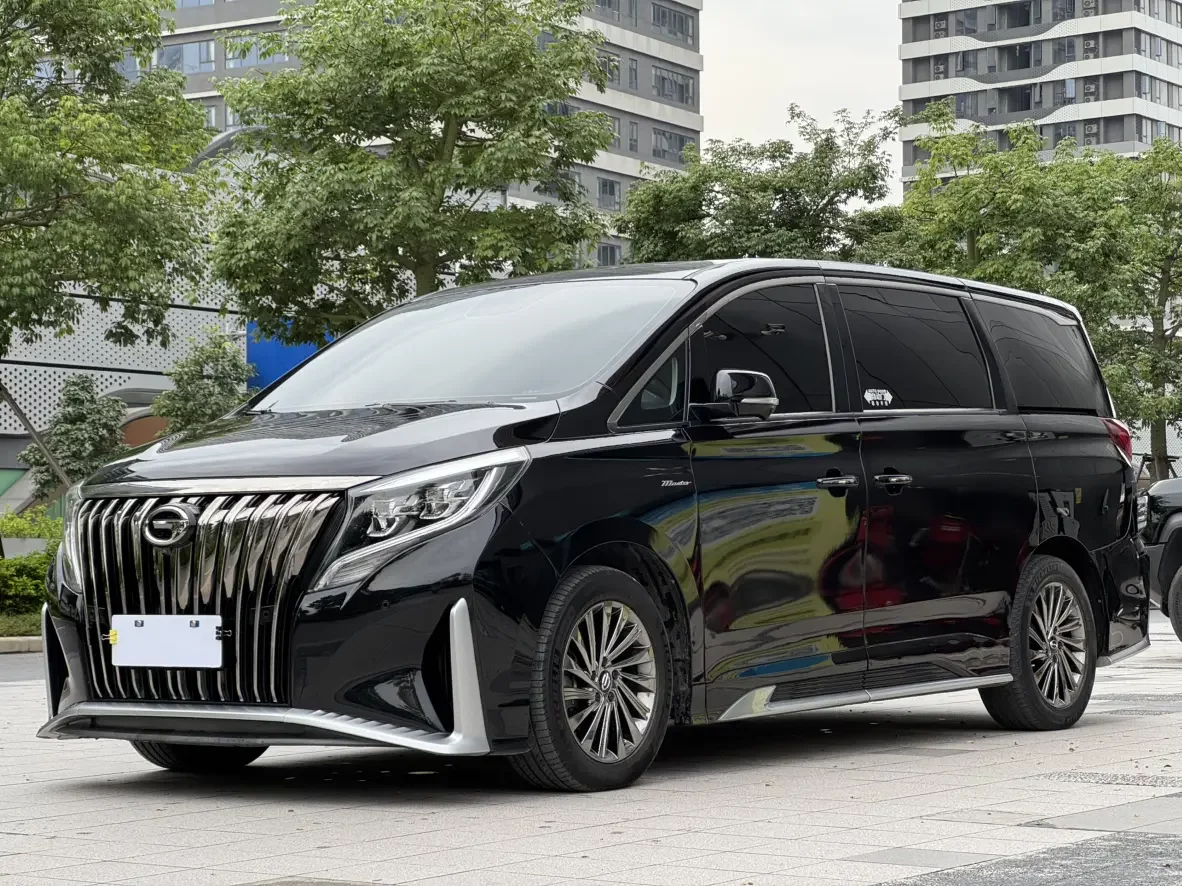 GAC Trumpchi M8
