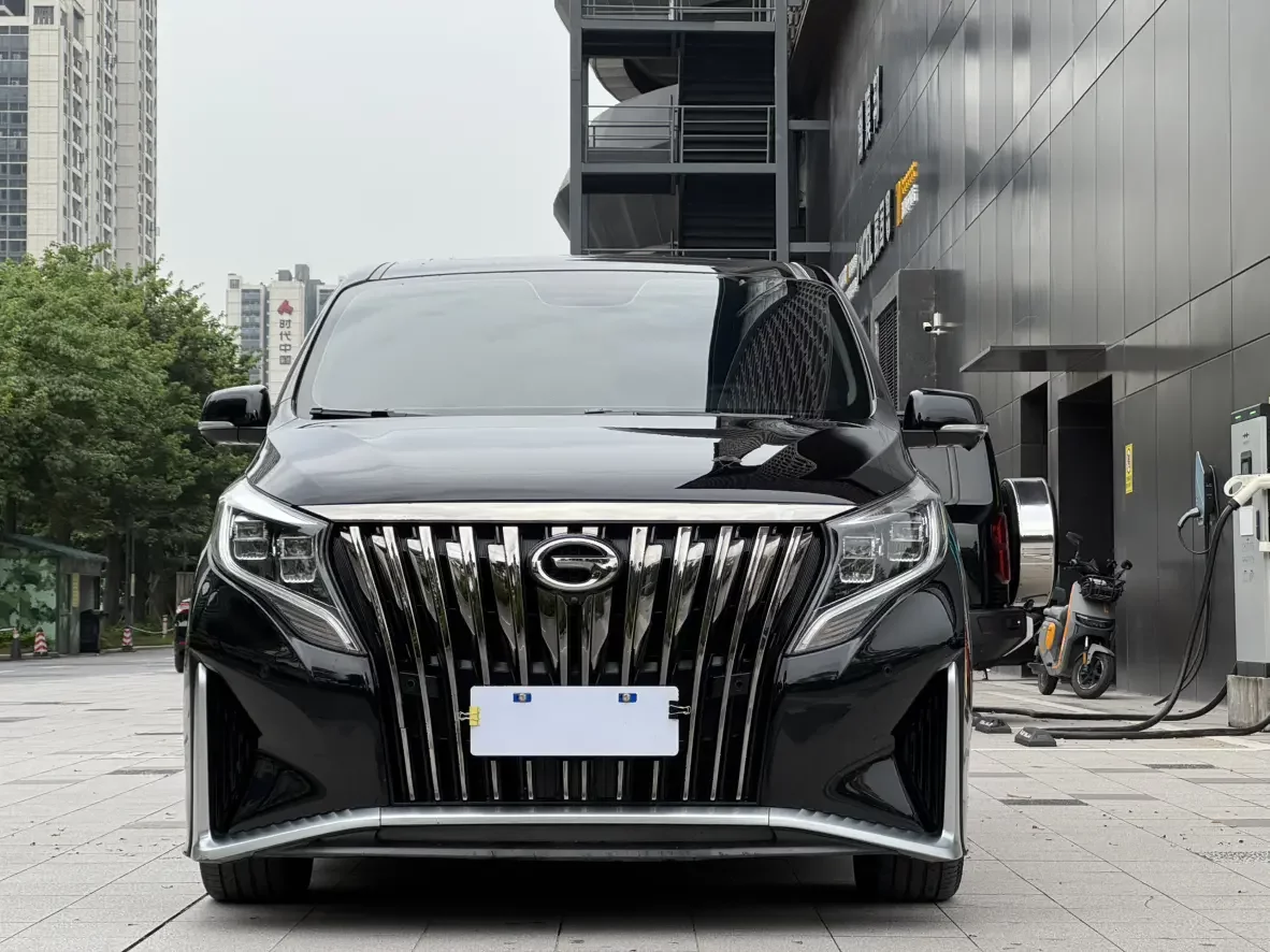 GAC Trumpchi M8