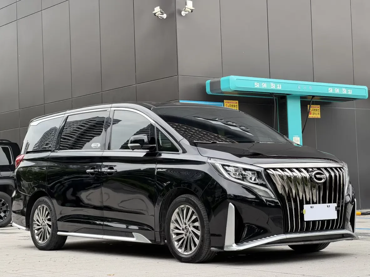 GAC Trumpchi M8