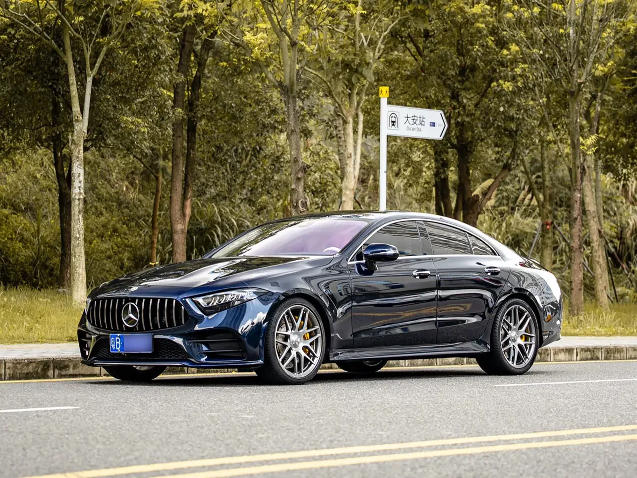 Mercedes-Benz CLS