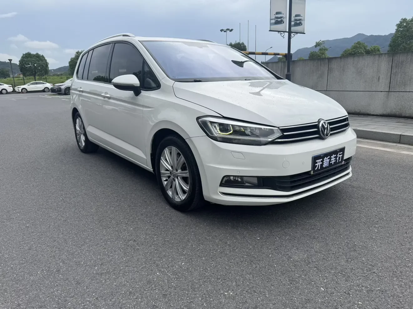 Volkswagen Touran L