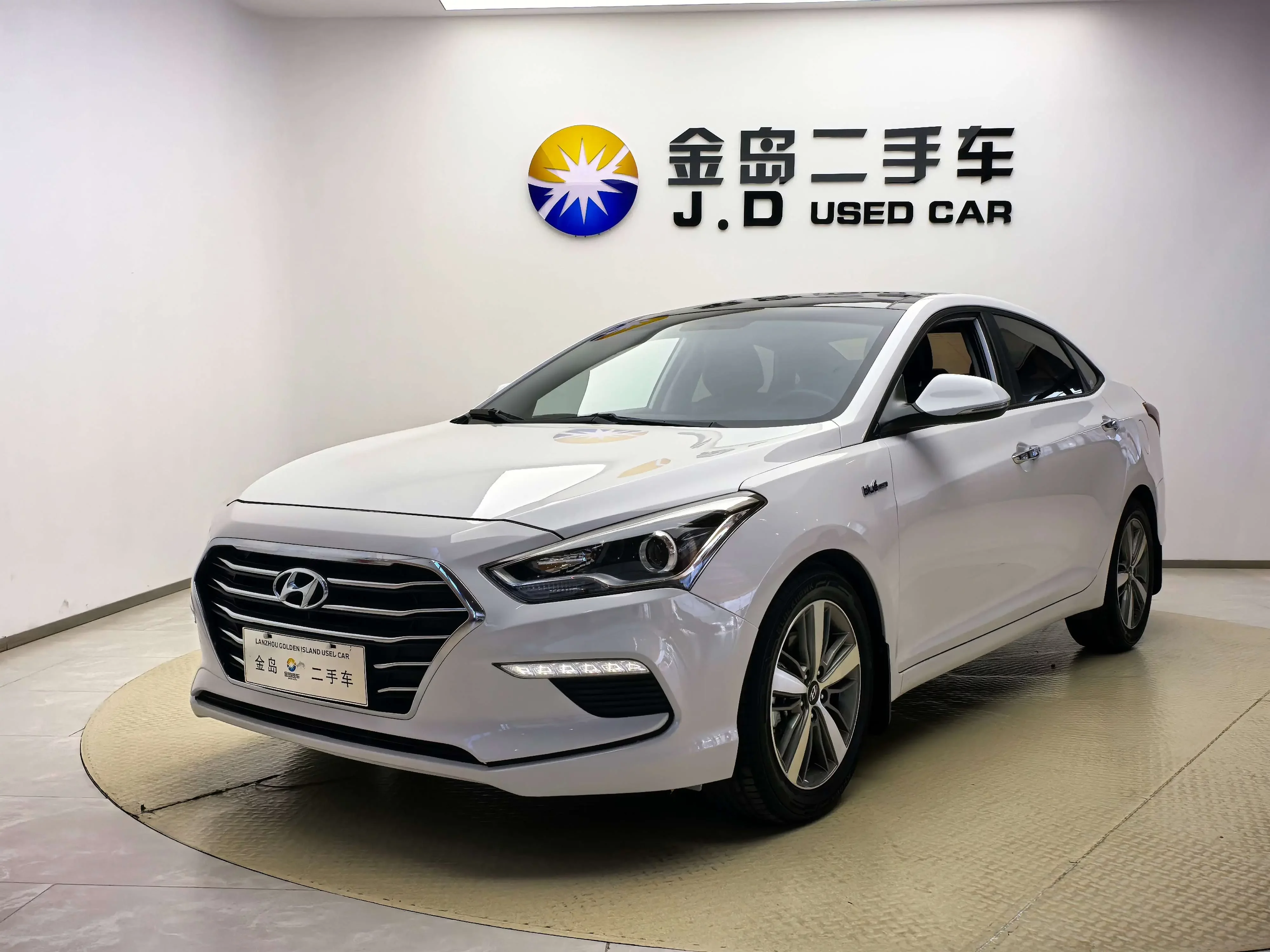 Hyundai Mistra