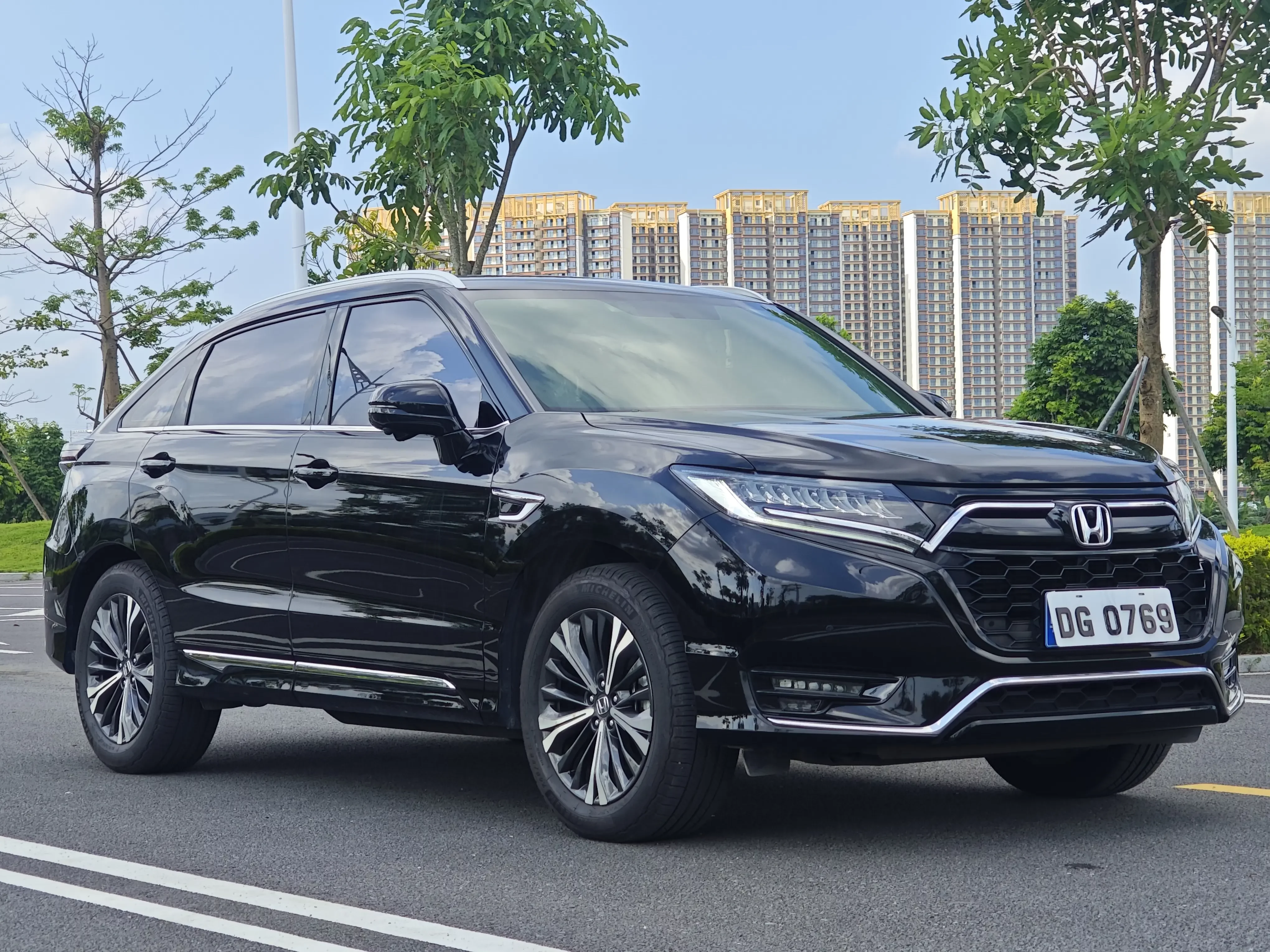 Honda UR-V