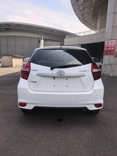 Toyota Yaris L