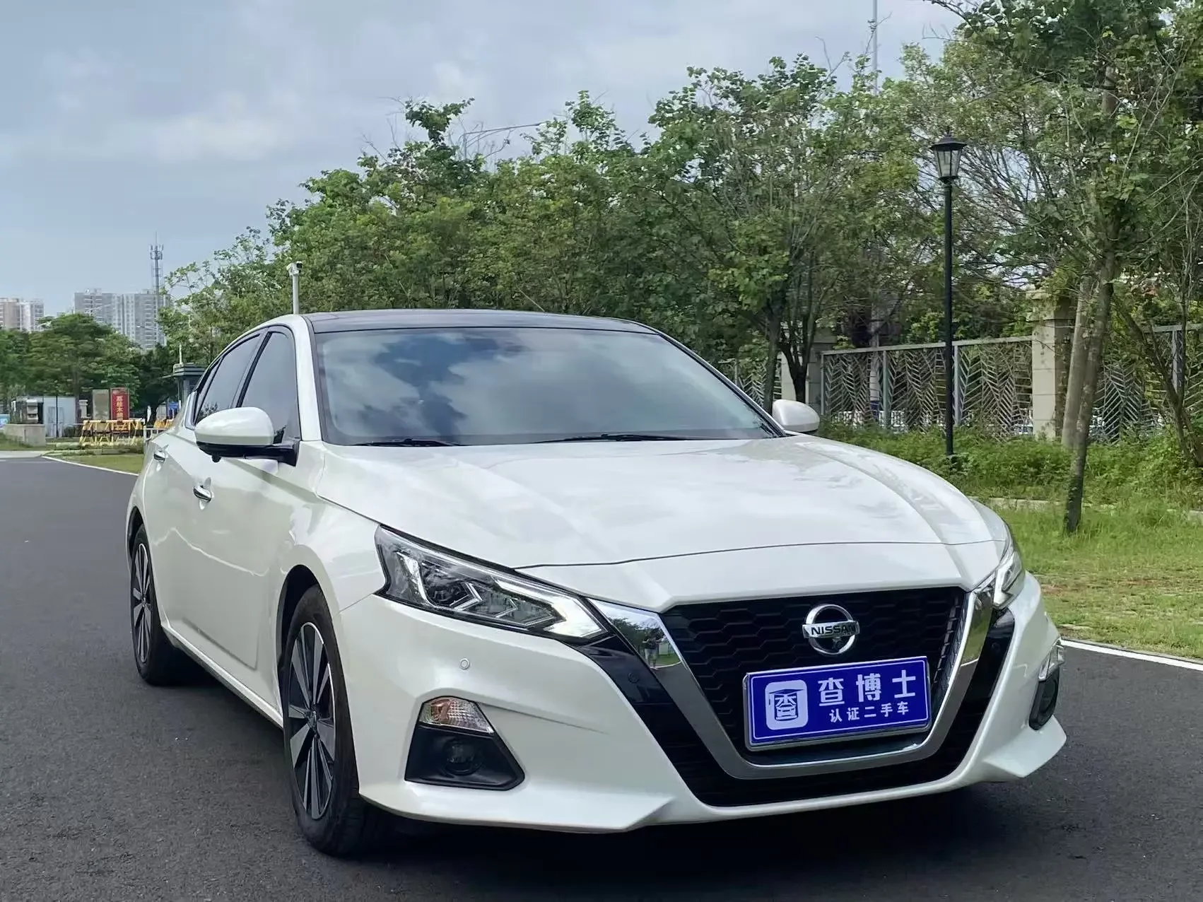 Nissan Altima