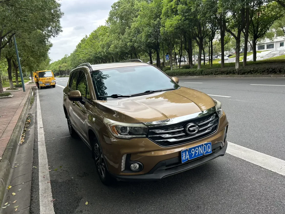 GAC Trumpchi GS4