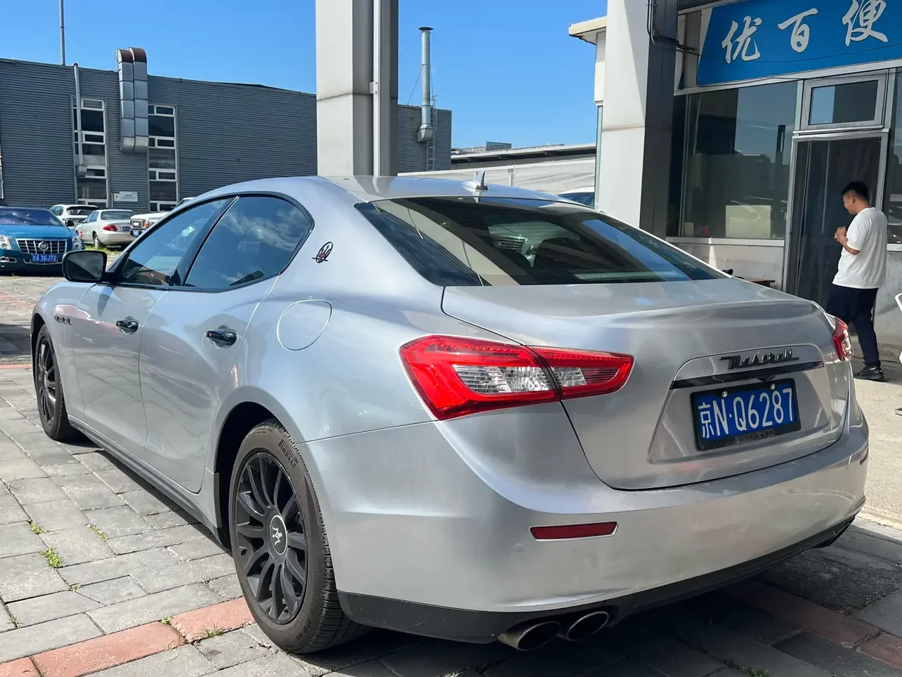 Maserati Ghibli