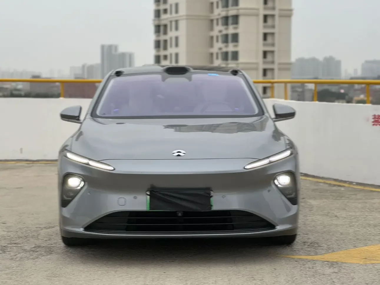 NIO ET7
