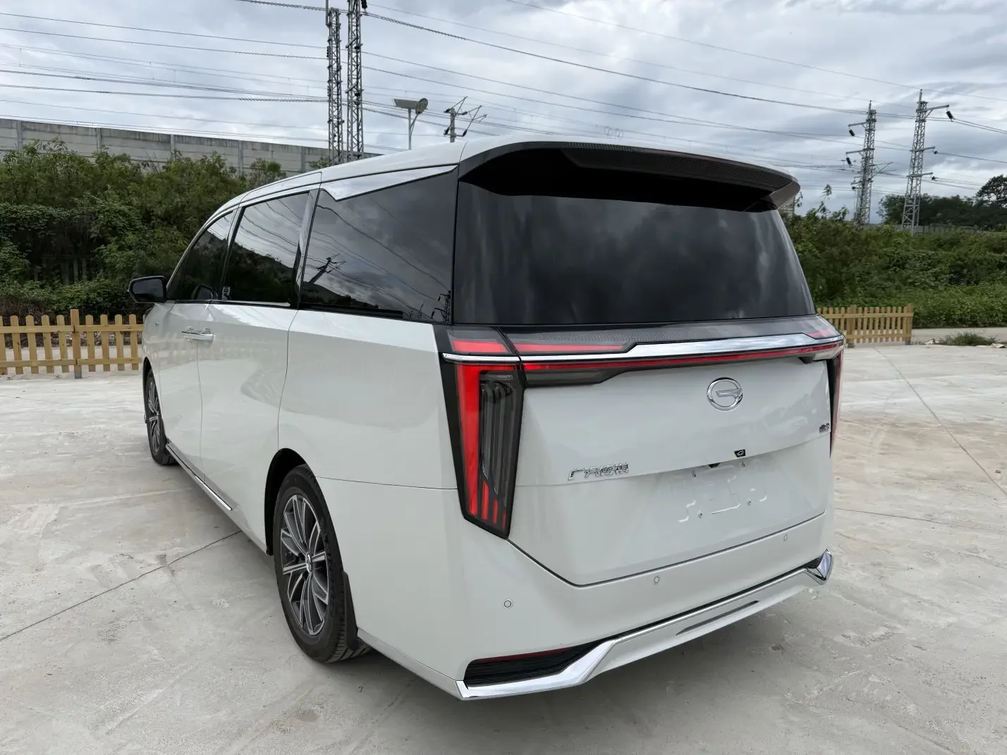 GAC Trumpchi M8