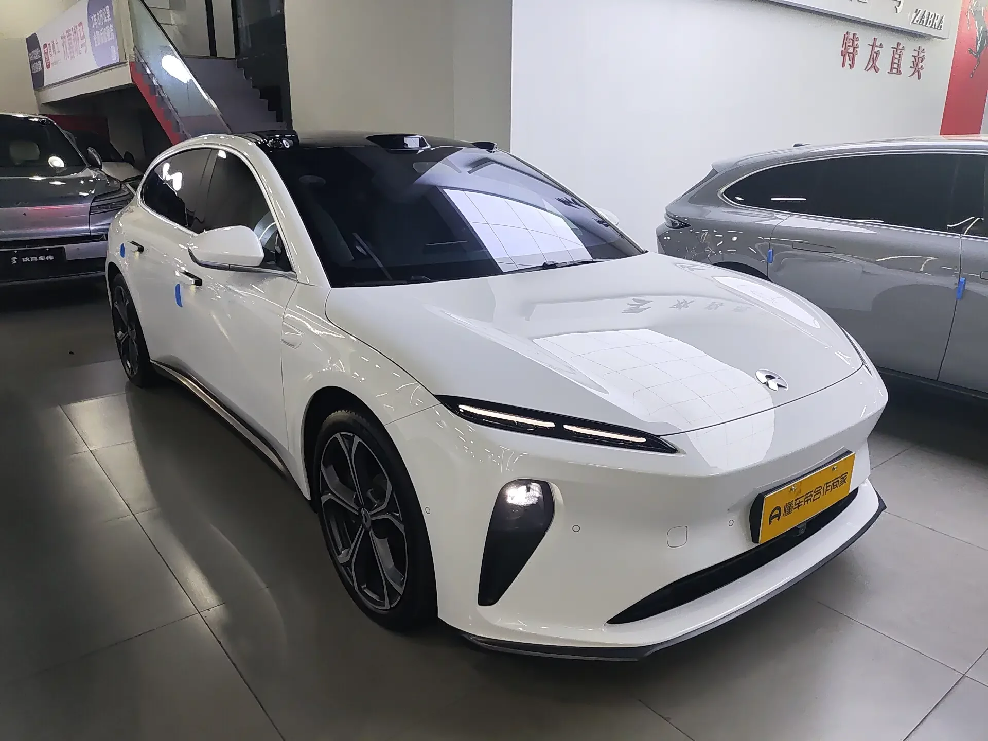 NIO ET5T