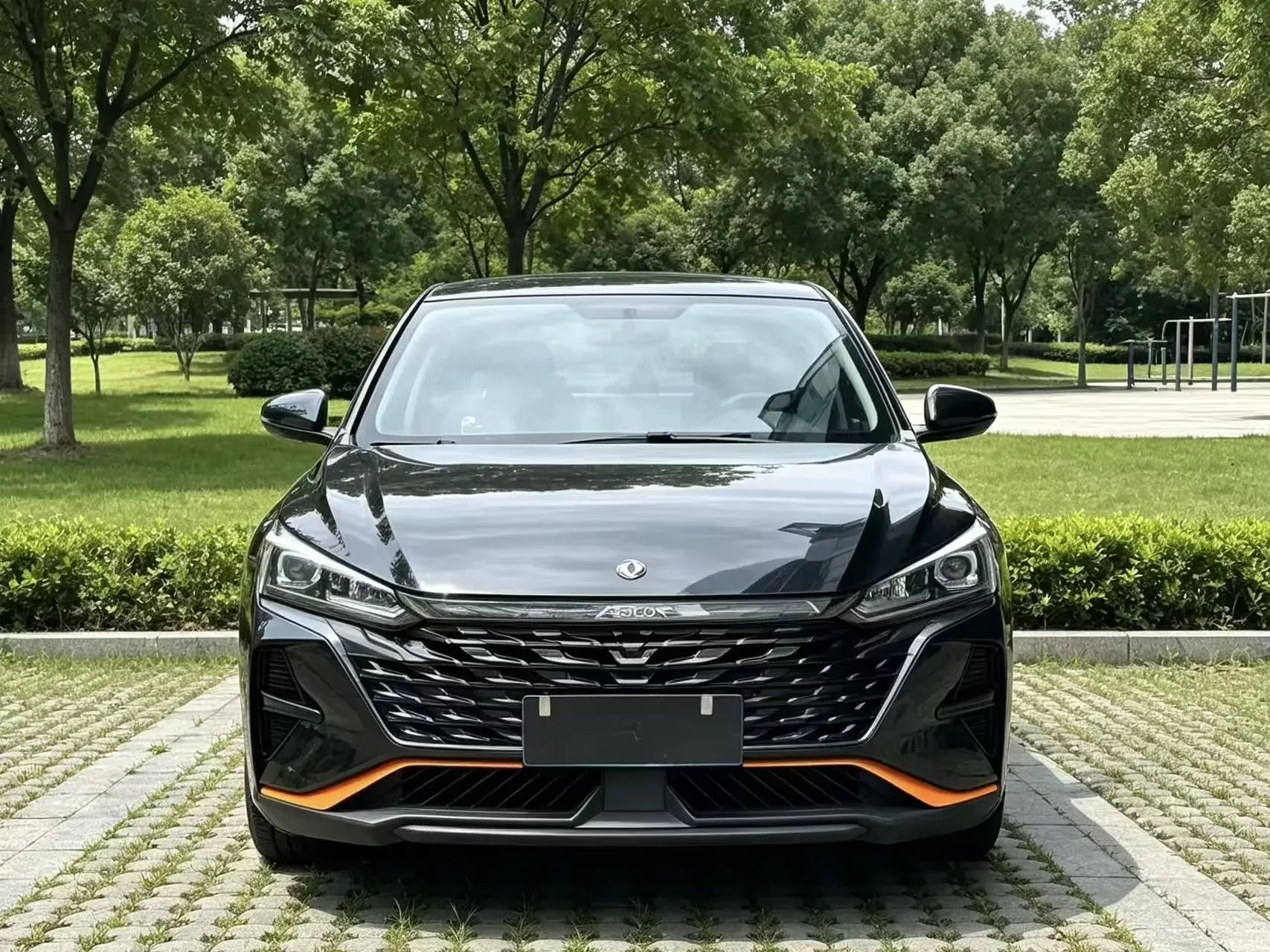 Dongfeng Yixuan MAX