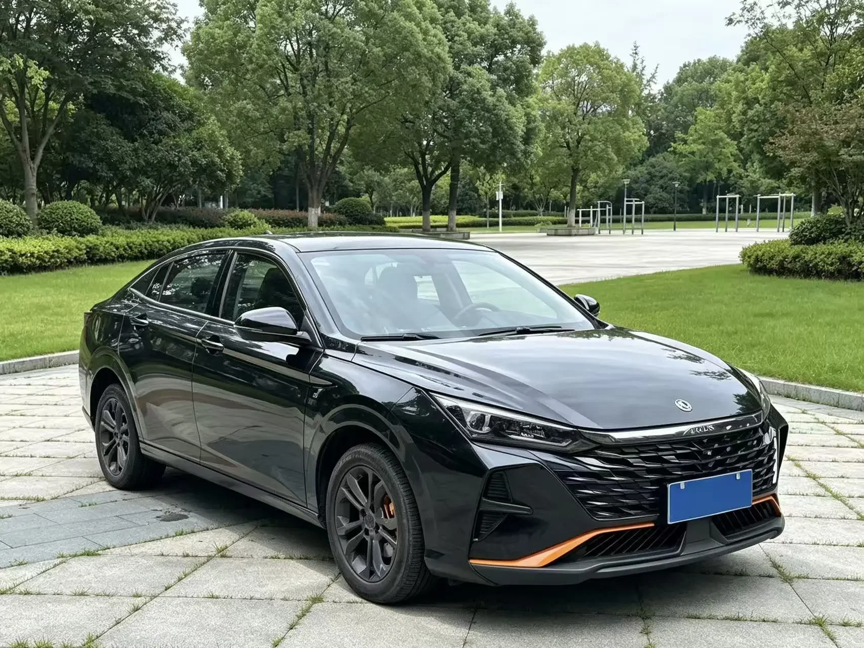 Dongfeng Yixuan MAX