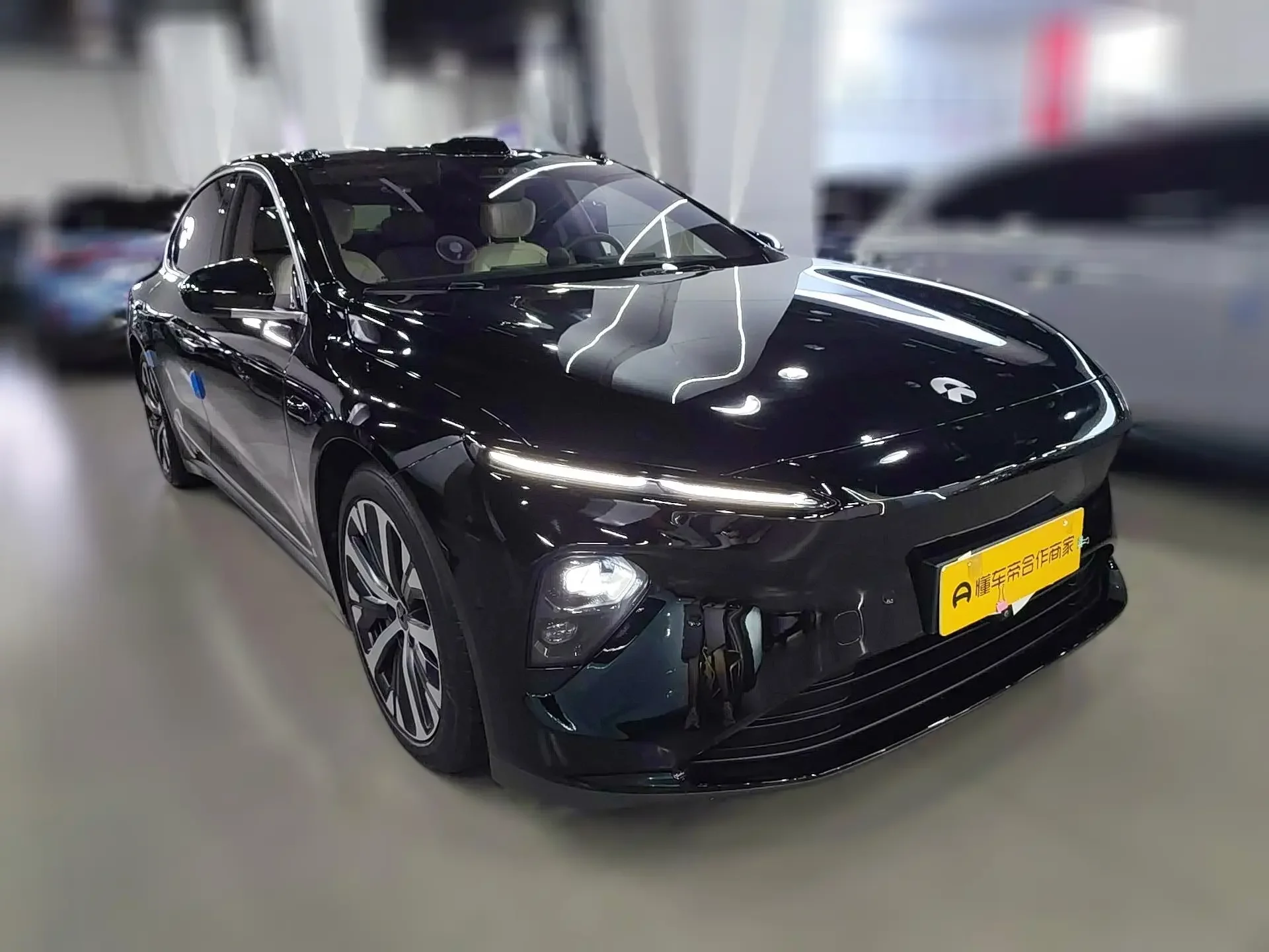 NIO ET7