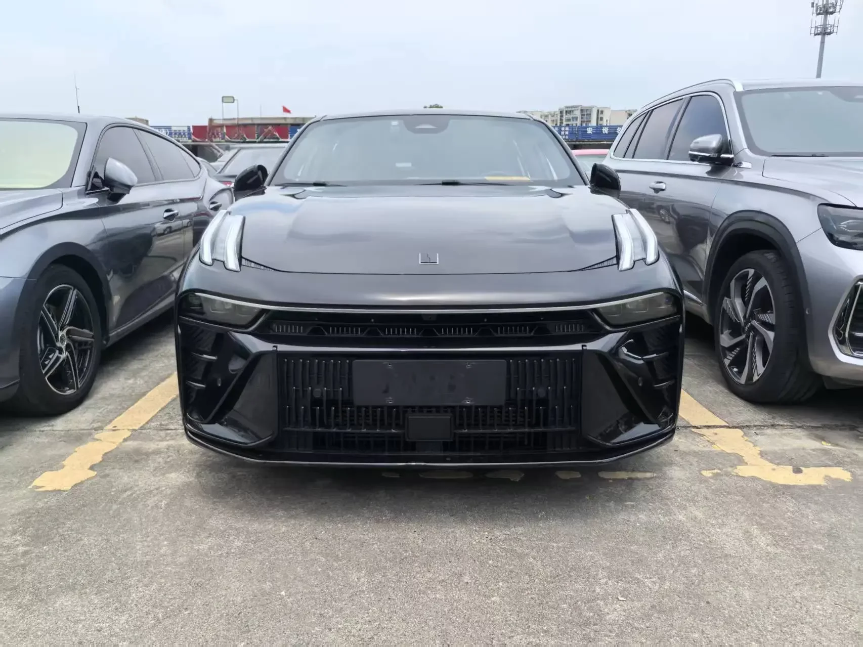 Lynk & Co 03