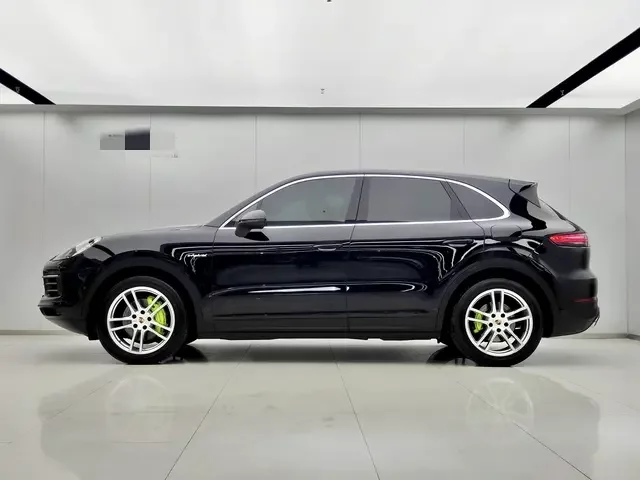 Porsche Cayenne E-Hybrid