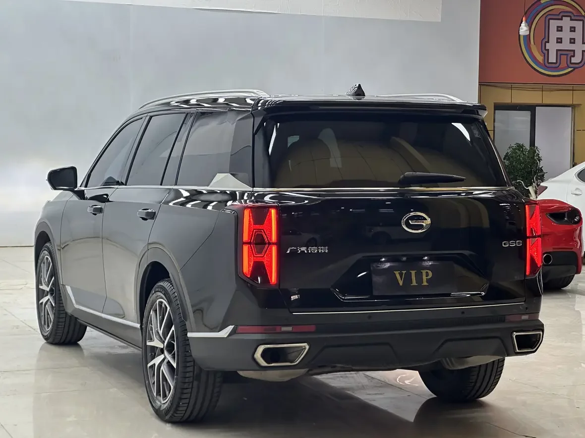 GAC Trumpchi GS8