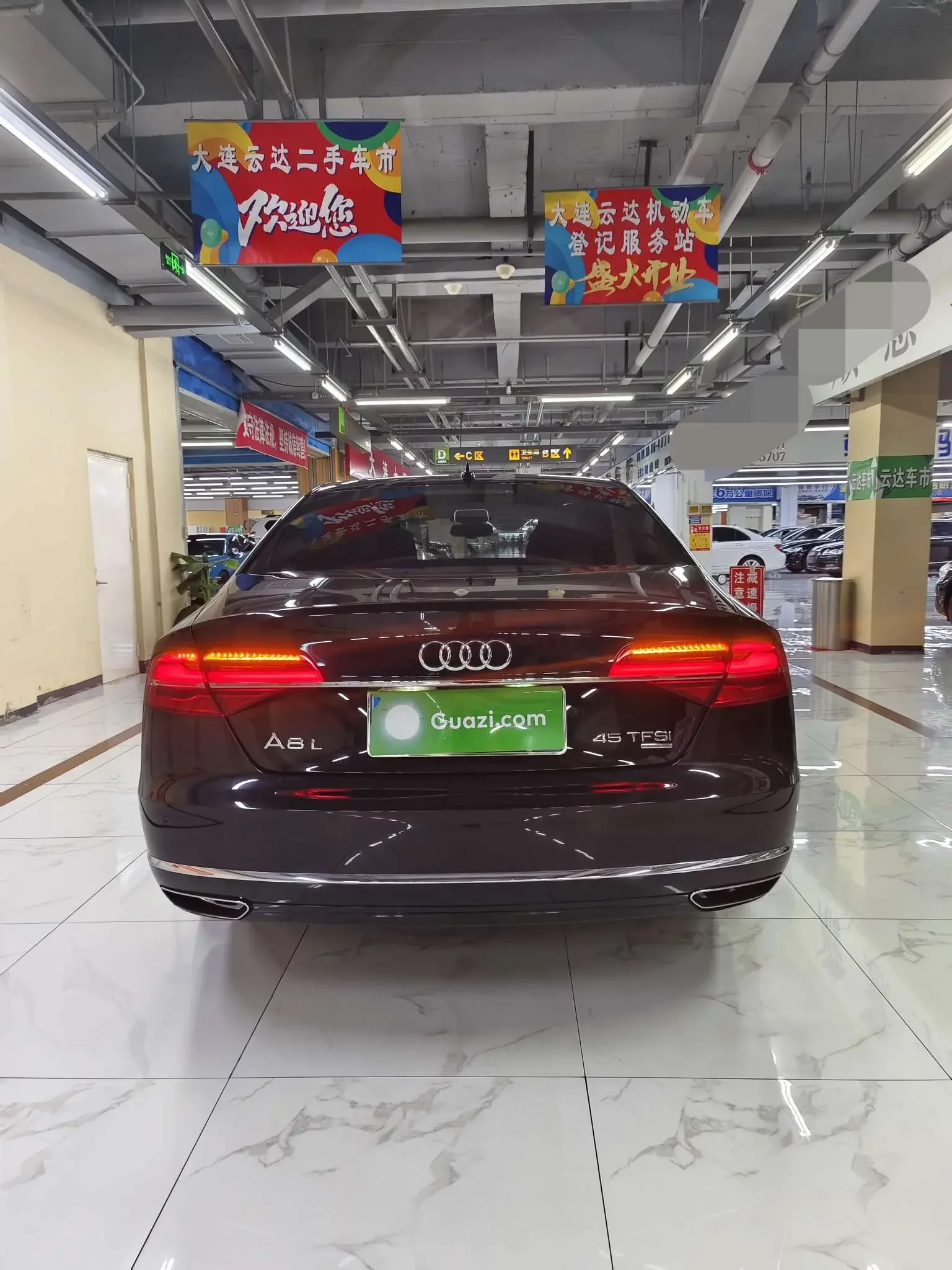 Audi A8