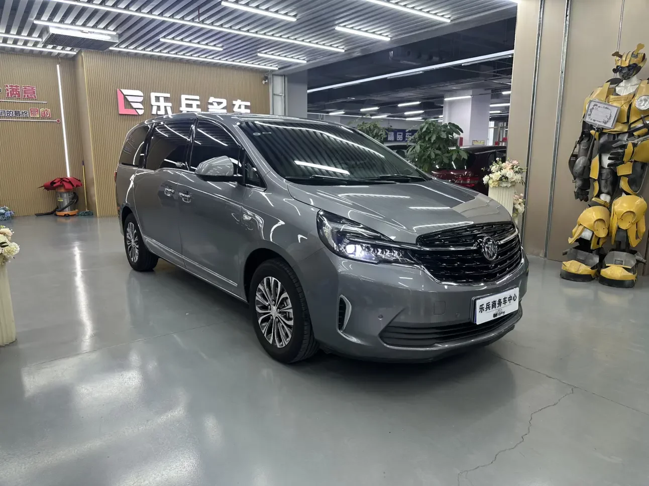 Buick GL8
