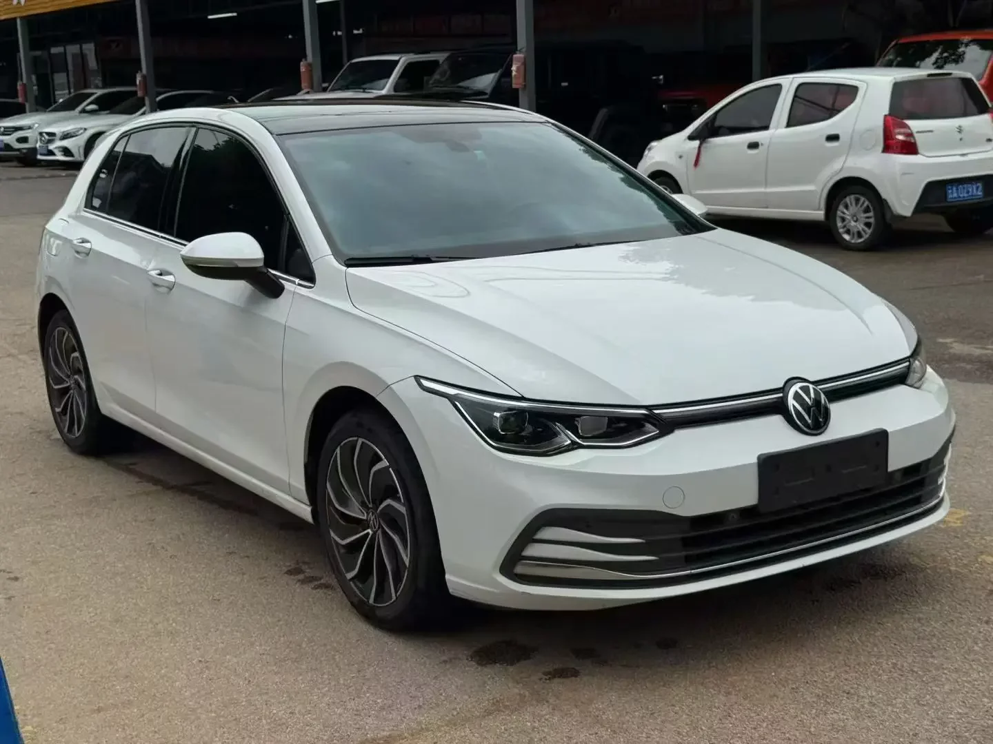 Volkswagen Golf