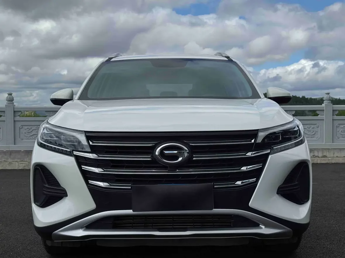 GAC Trumpchi GS4