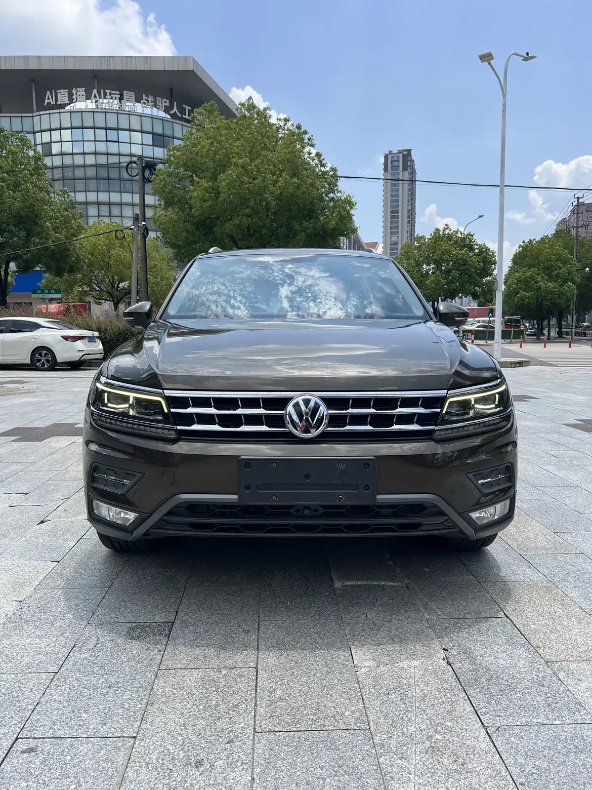 Volkswagen Tiguan L