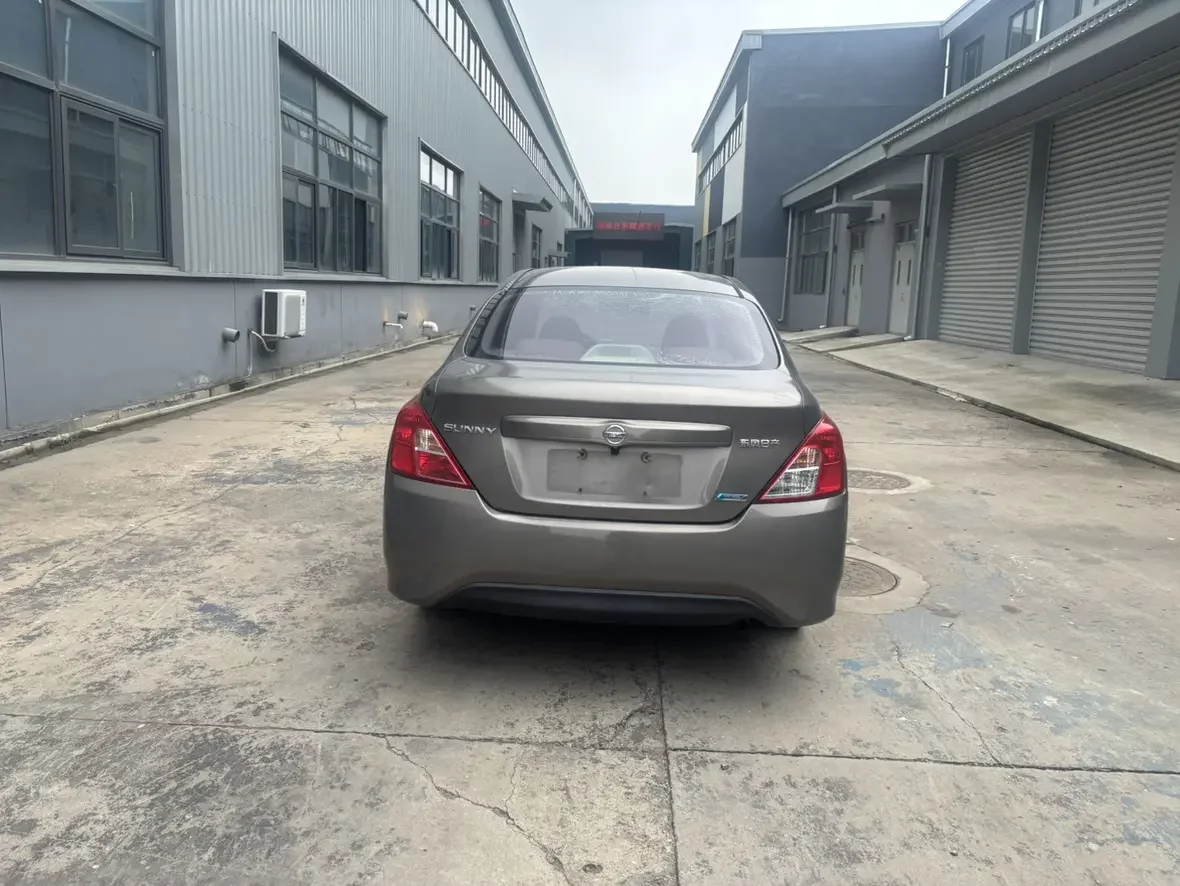 Nissan Sunlight