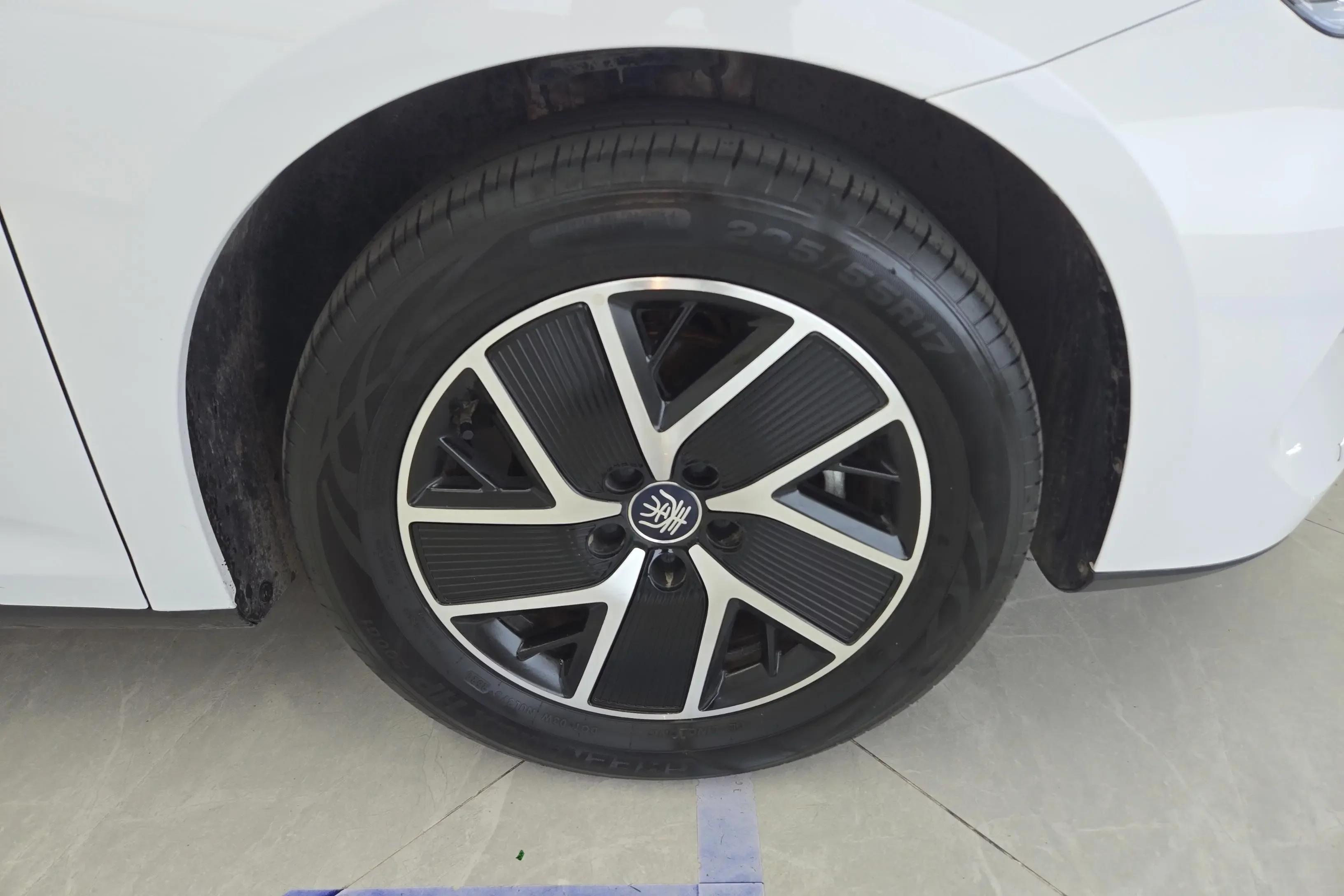 BYD Qin L DM