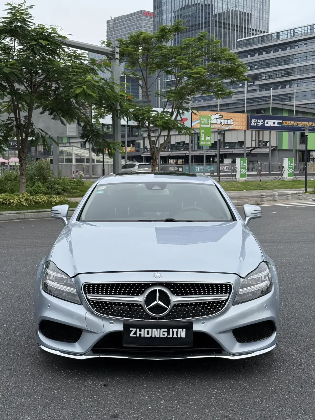 Mercedes-Benz CLS
