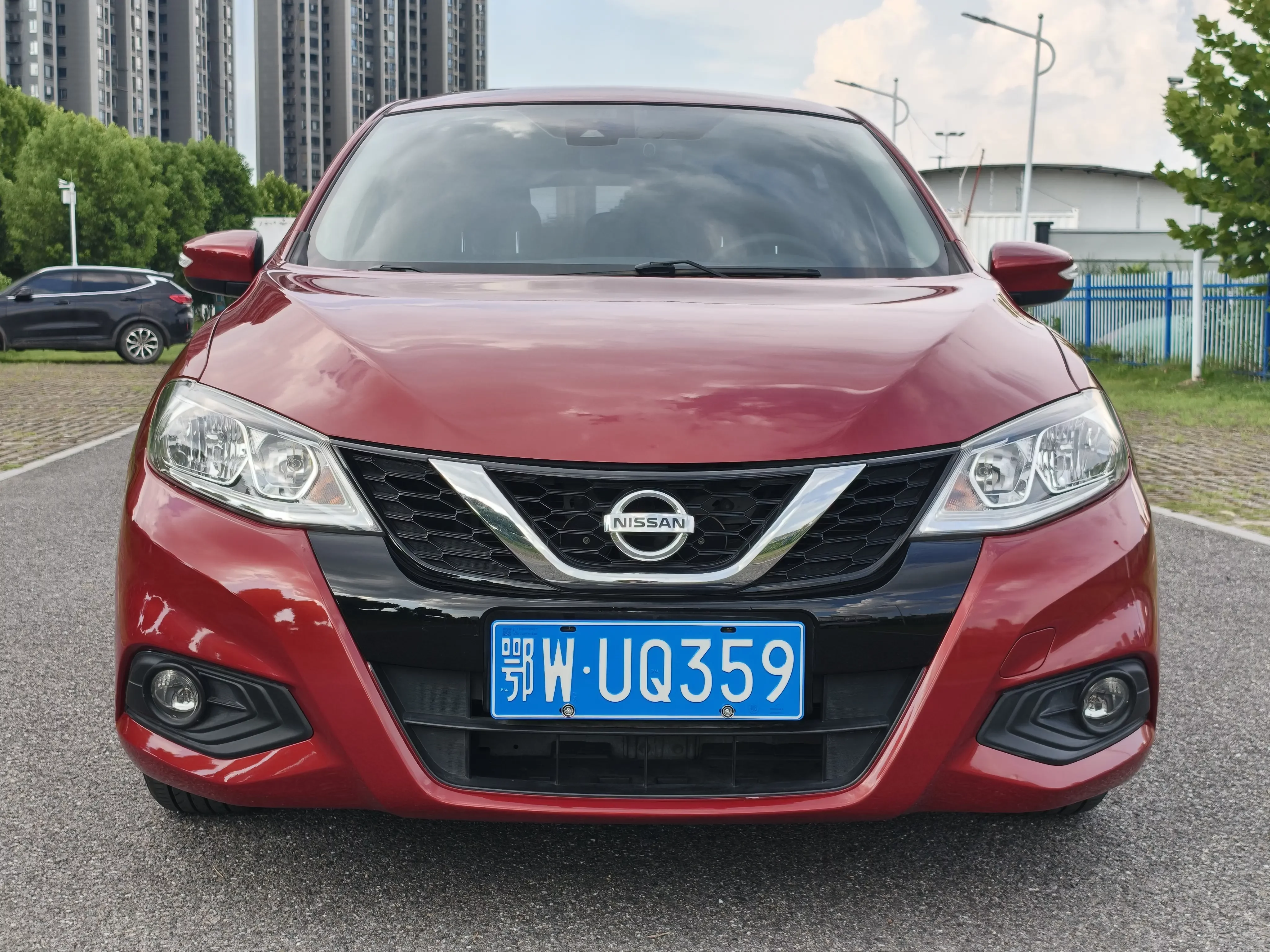 Nissan Tiida