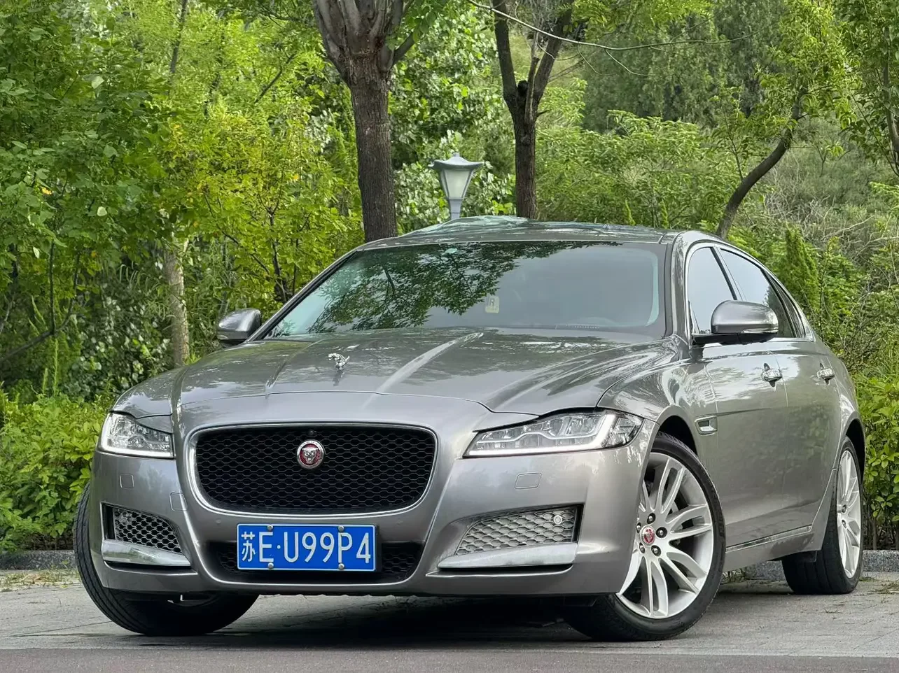 Jaguar XFL