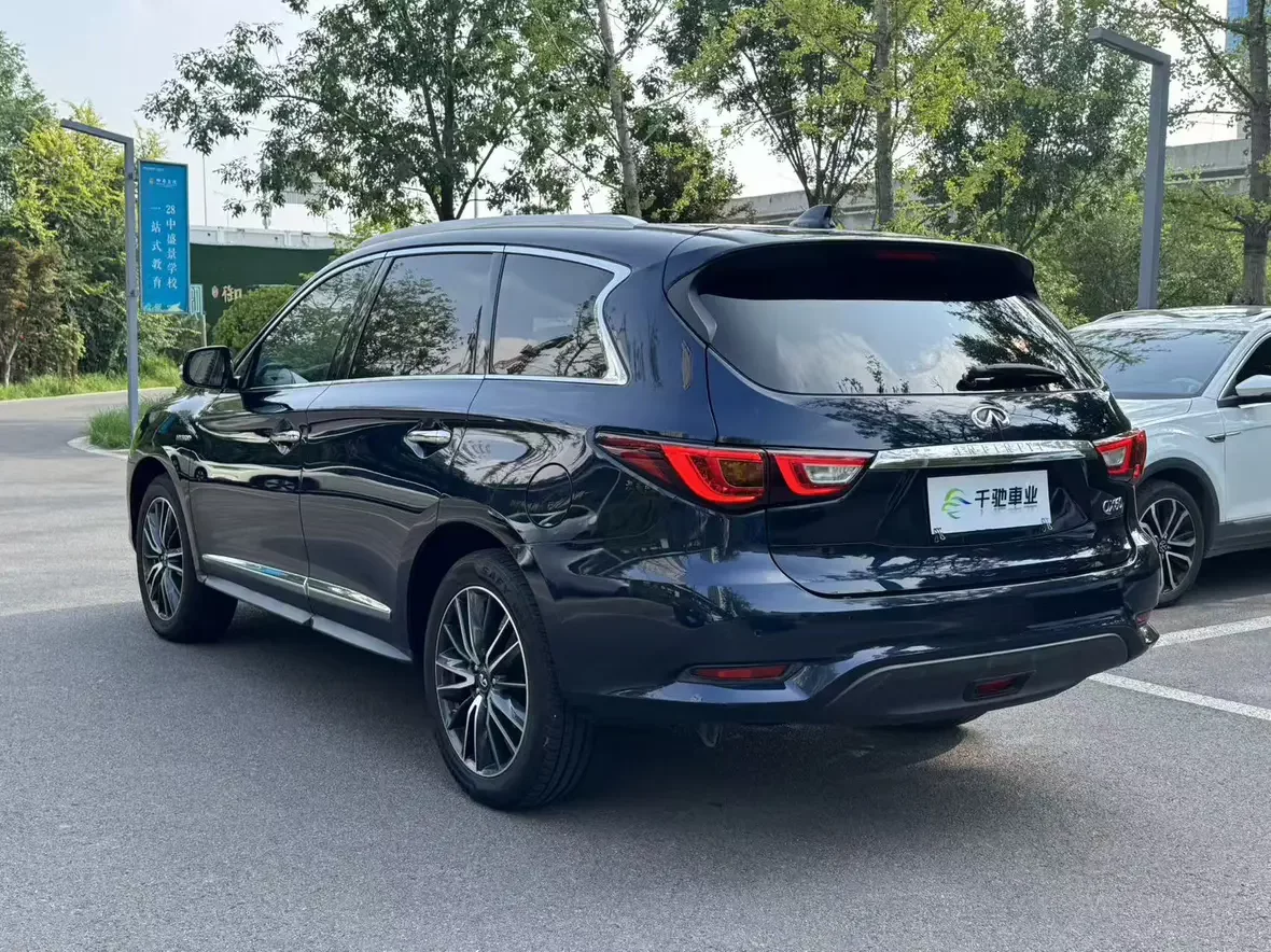 Infiniti QX60