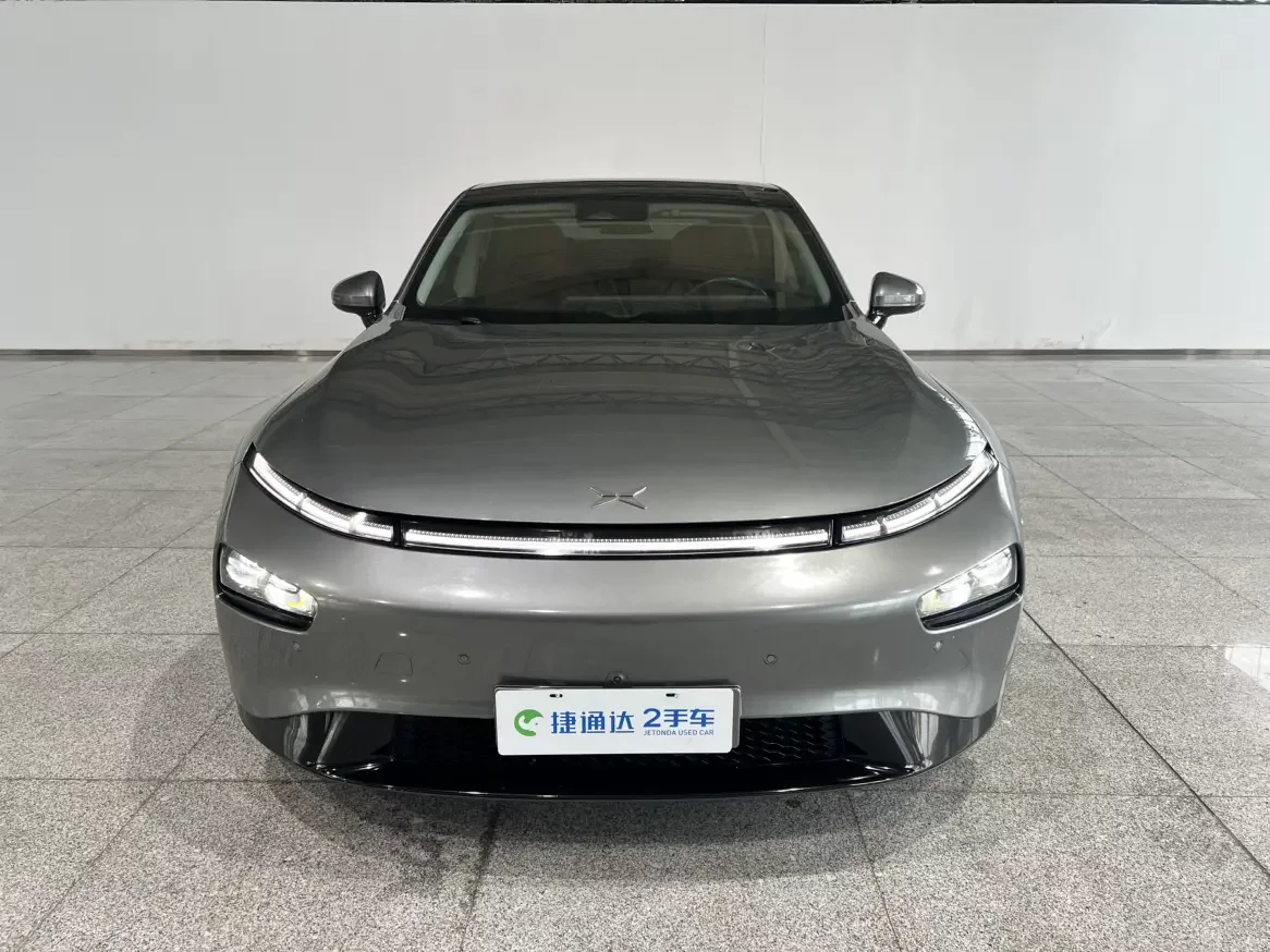 XPeng P7