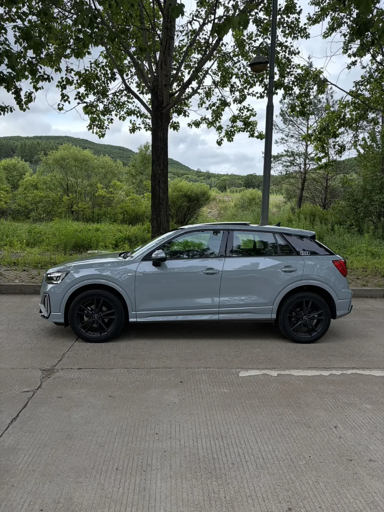 Audi Q2L
